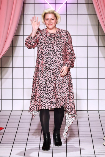 Fotoservizio/FW 18-19/WOMEN/VIVETTA/DP2/0