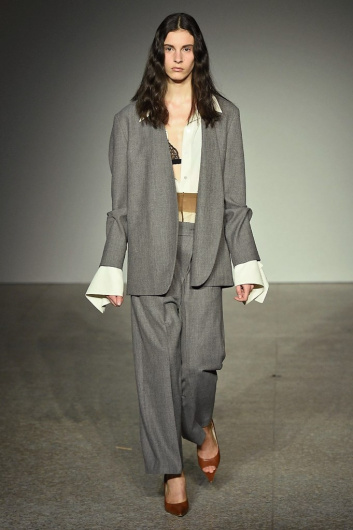 Fotoservizio/FW 18-19/WOMEN/ERIKA CAVALLINI/DP2/1