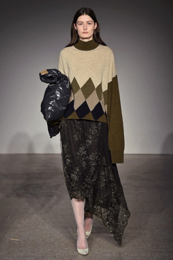 Fotoservizio/FW 18-19/WOMEN/ERIKA CAVALLINI/DP2/12