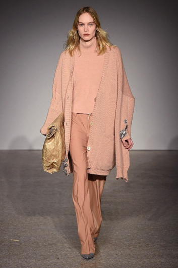 Fotoservizio/FW 18-19/WOMEN/ERIKA CAVALLINI/DP2/7