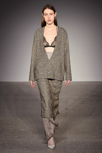 Fotoservizio/FW 18-19/WOMEN/ERIKA CAVALLINI/DP2/8