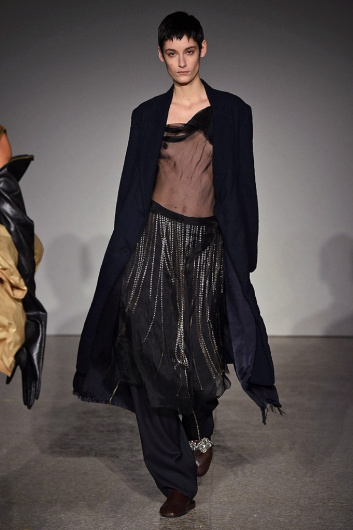 Fotoservizio/FW 18-19/WOMEN/ERIKA CAVALLINI/DP2/3
