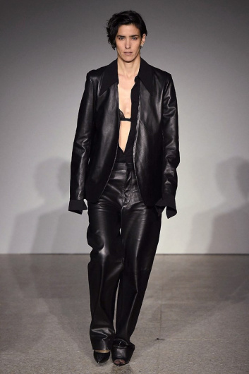 Fotoservizio/FW 18-19/WOMEN/ERIKA CAVALLINI/DP2/2