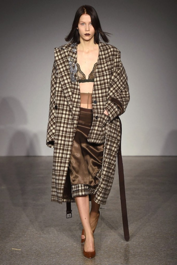 Fotoservizio/FW 18-19/WOMEN/ERIKA CAVALLINI/DP2/8