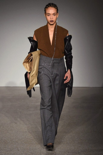 Fotoservizio/FW 18-19/WOMEN/ERIKA CAVALLINI/DP2/11