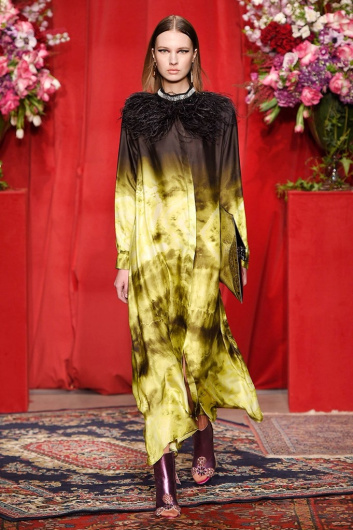 Fotoservizio/FW 18-19/WOMEN/CHRISTIAN PELLIZZARI/DP2/3