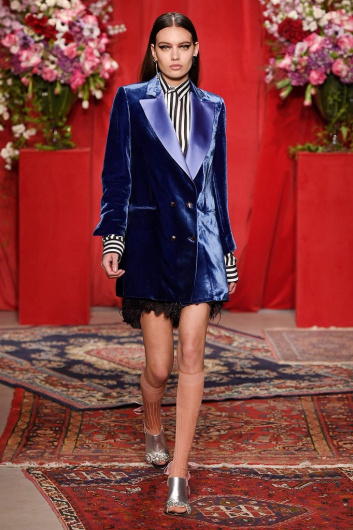 Fotoservizio/FW 18-19/WOMEN/CHRISTIAN PELLIZZARI/DP2/12