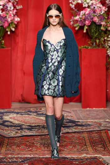 Fotoservizio/FW 18-19/WOMEN/CHRISTIAN PELLIZZARI/DP2/4