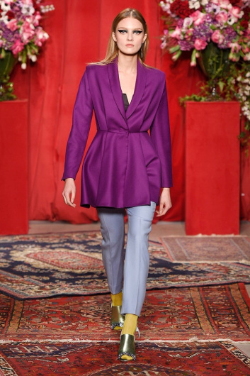 Fotoservizio/FW 18-19/WOMEN/CHRISTIAN PELLIZZARI/DP2/4