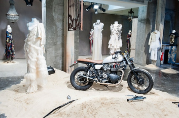 Fotoservizio/SS 2016/WOMEN/DONDUP/DP2/0