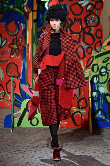 Fotoservizio/FW 18-19/WOMEN/DANIELA GREGIS/DP2/5