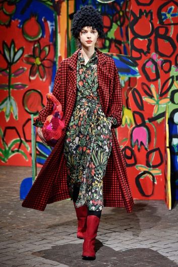 Fotoservizio/FW 18-19/WOMEN/DANIELA GREGIS/DP2/12