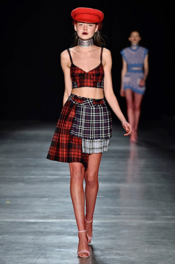 Fotoservizio/FW 18-19/WOMEN/DAIZY SHELY/DP2/2