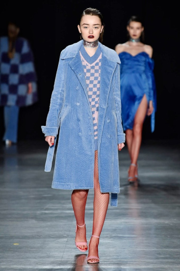 Fotoservizio/FW 18-19/WOMEN/DAIZY SHELY/DP2/4