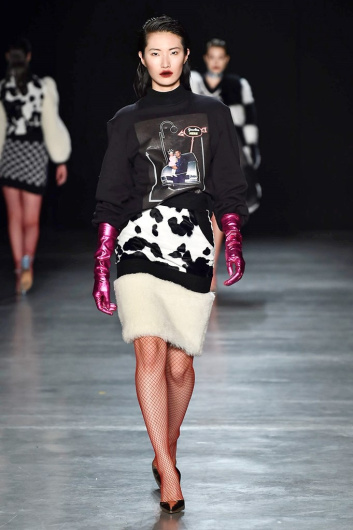 Fotoservizio/FW 18-19/WOMEN/DAIZY SHELY/DP2/1