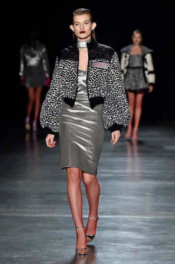 Fotoservizio/FW 18-19/WOMEN/DAIZY SHELY/DP2/6