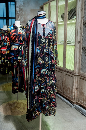 Fotoservizio/SS 2016/WOMEN/DONDUP/DP2/10