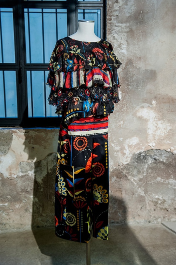 Fotoservizio/SS 2016/WOMEN/DONDUP/DP2/12