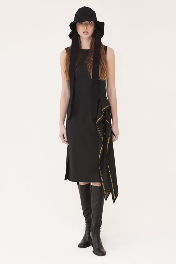 Fotoservizio/FW 18-19/WOMEN/DAMIR DOMA/DP2/0