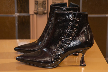Fotoservizio/FW 18-19/WOMEN/CASADEI/DP2/15