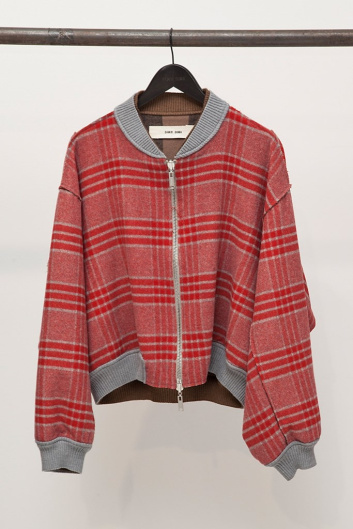 Fotoservizio/FW 18-19/WOMEN/DAMIR DOMA/DP2/1