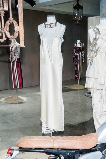 Fotoservizio/SS 2016/WOMEN/DONDUP/DP2/31