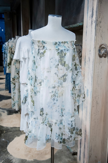 Fotoservizio/SS 2016/WOMEN/DONDUP/DP2/44