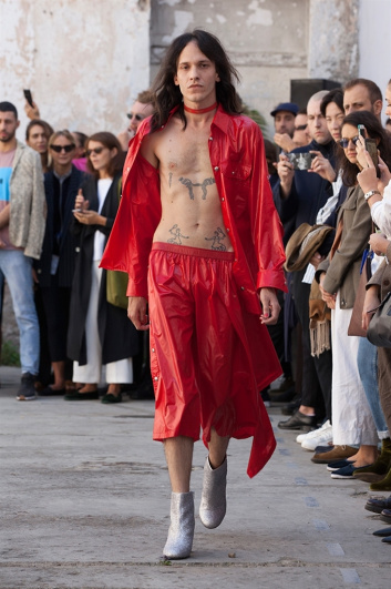 Fotoservizio/SS 2018/WOMEN/ERRORIST GUERRILLA SHOW - 15 YEARS OF MARIOS/DP2/6