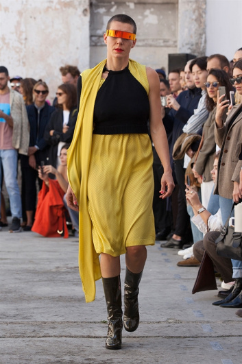 Fotoservizio/SS 2018/WOMEN/ERRORIST GUERRILLA SHOW - 15 YEARS OF MARIOS/DP2/33