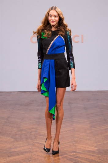 Fotoservizio/SS 2018/WOMEN/CAPUCCI/DP2/11
