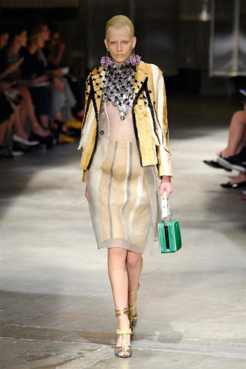 Fotoservizio/SS 2016/WOMEN/PRADA/DP1/39