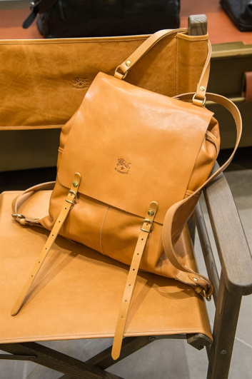 Fotoservizio/SS 2018/WOMEN/IL BISONTE/DP2/41