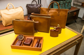 Fotoservizio/SS 2018/WOMEN/IL BISONTE/DP2/46