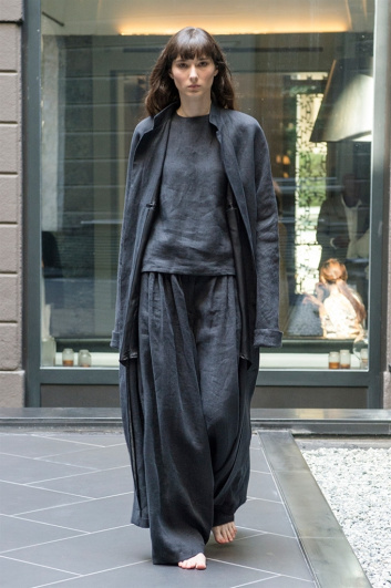 Fotoservizio/SS 2018/WOMEN/SARTORIAL MONK/DP2/6