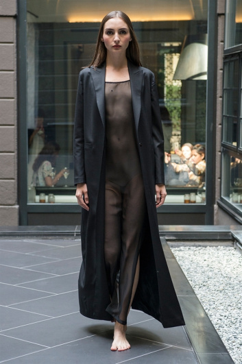 Fotoservizio/SS 2018/WOMEN/SARTORIAL MONK/DP2/17