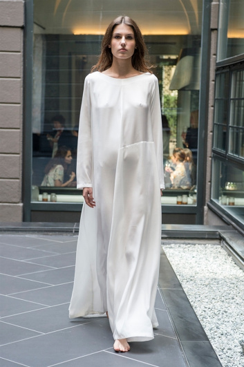 Fotoservizio/SS 2018/WOMEN/SARTORIAL MONK/DP2/27
