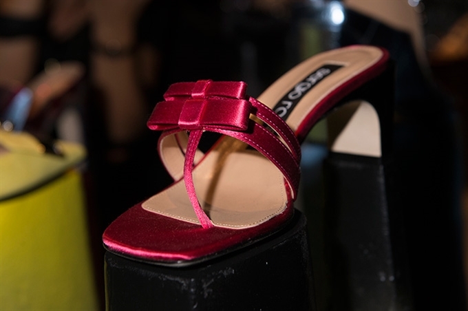 Fotoservizio/SS 2018/WOMEN/SERGIO ROSSI/DP2/35