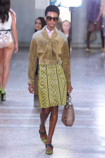 Fotoservizio/SS 2018/WOMEN/BOTTEGA VENETA/DP2/1