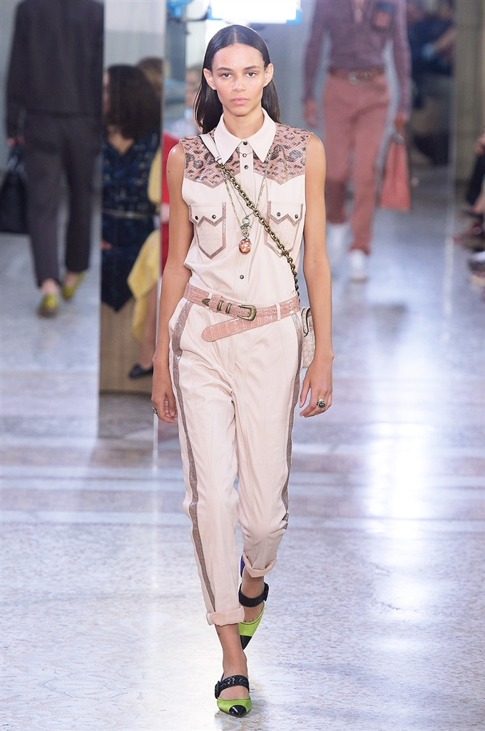 Fotoservizio/SS 2018/WOMEN/BOTTEGA VENETA/DP2/7