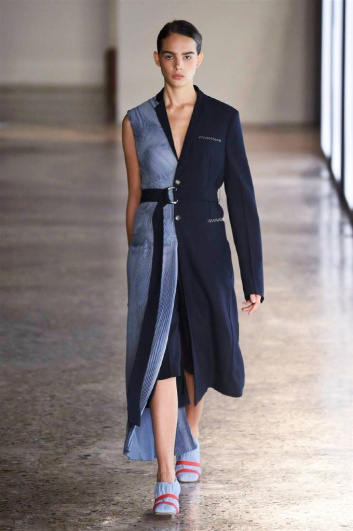 Fotoservizio/SS 2018/WOMEN/GABRIELE COLANGELO/DP2/1