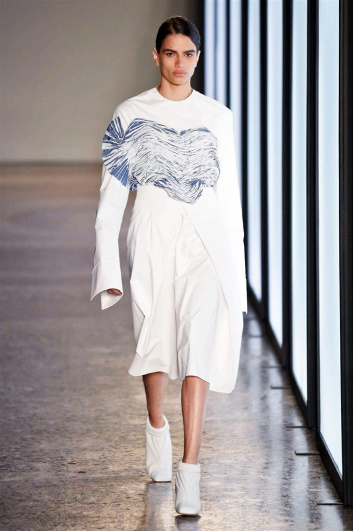 Fotoservizio/SS 2018/WOMEN/GABRIELE COLANGELO/DP2/2