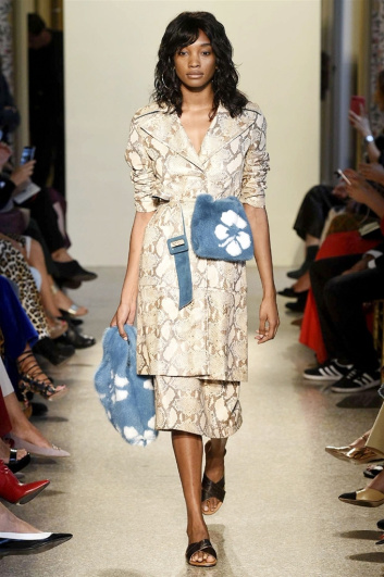 Fotoservizio/SS 2018/WOMEN/SIMONETTA RAVIZZA/DP2/3