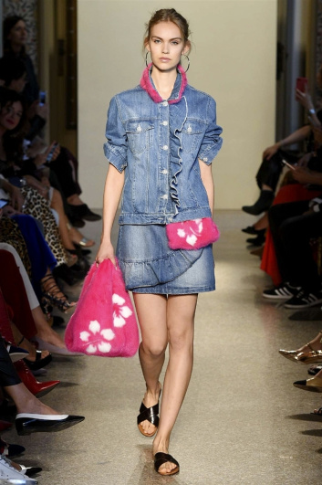 Fotoservizio/SS 2018/WOMEN/SIMONETTA RAVIZZA/DP2/14