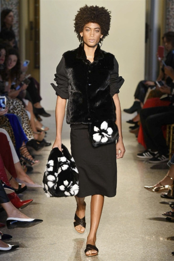 Fotoservizio/SS 2018/WOMEN/SIMONETTA RAVIZZA/DP2/31