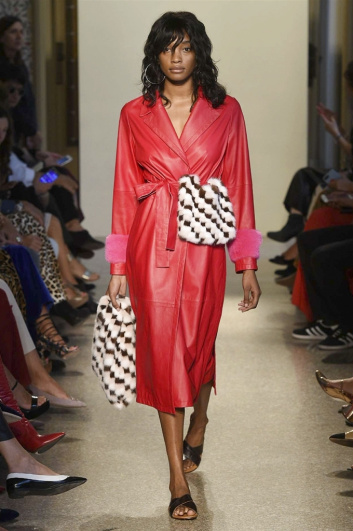 Fotoservizio/SS 2018/WOMEN/SIMONETTA RAVIZZA/DP2/24