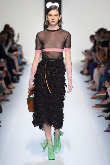 Fotoservizio/SS 2018/WOMEN/ERMANNO SCERVINO/DP2/0