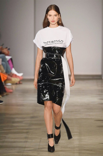 Fotoservizio/SS 2018/WOMEN/AQUILANO.RIMONDI/DP2/4