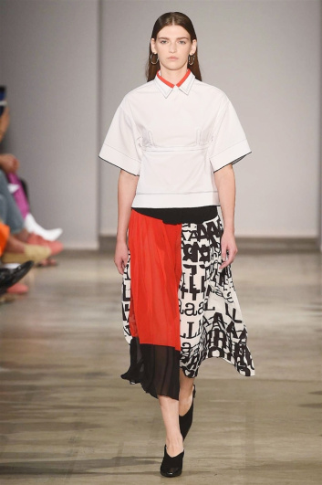 Fotoservizio/SS 2018/WOMEN/AQUILANO.RIMONDI/DP2/3
