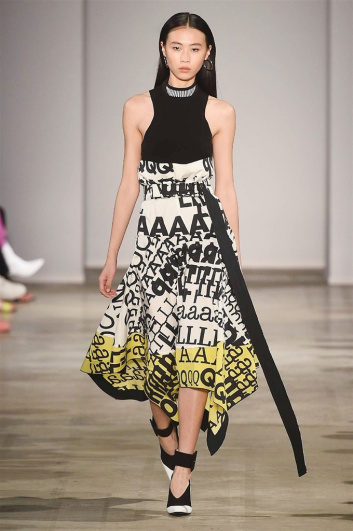 Fotoservizio/SS 2018/WOMEN/AQUILANO.RIMONDI/DP2/6