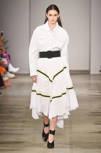 Fotoservizio/SS 2018/WOMEN/AQUILANO.RIMONDI/DP2/8